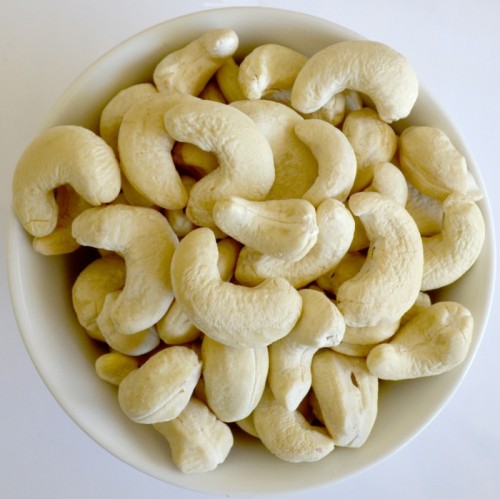 Cashew Nuts WW 210